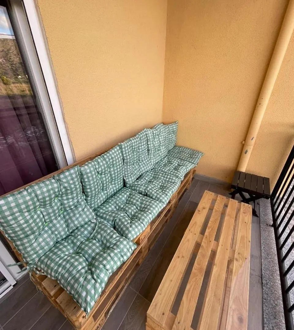 Losi Apartments Sakes