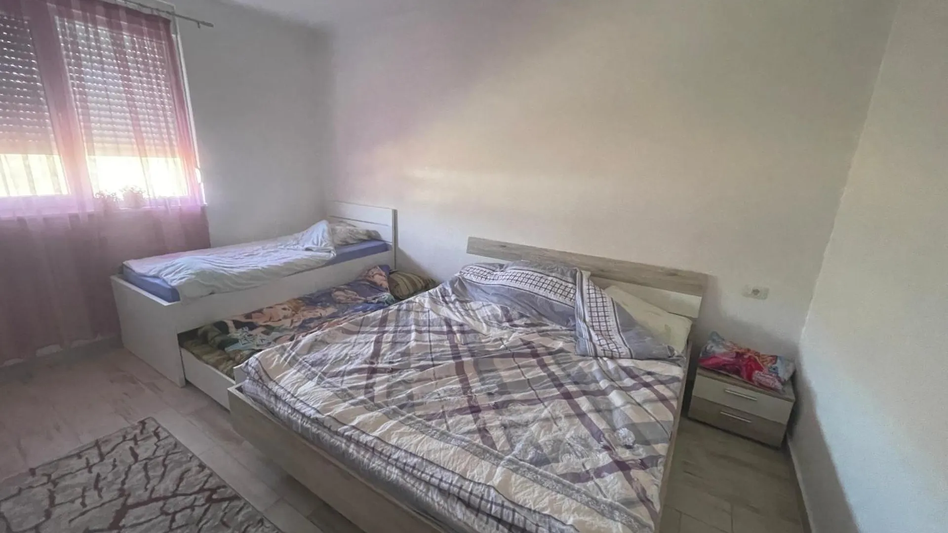 Losi Apartments Sakes Albania